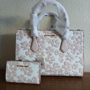 Nwt Michael Kors Sheila Medium Sequined  Floral Satchel And Wallet